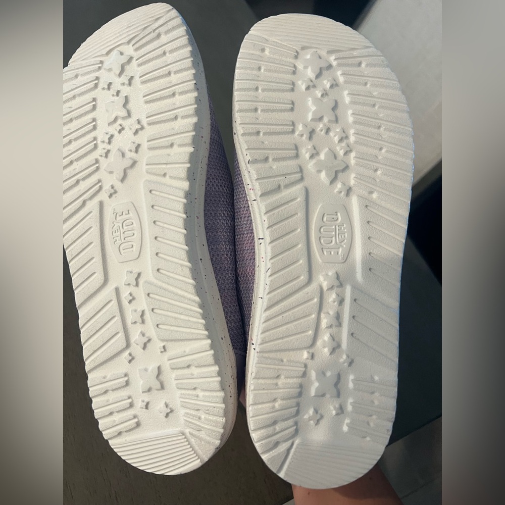 Hey Dude Purple Lavender Casual Shoes - Picture 3 of 4